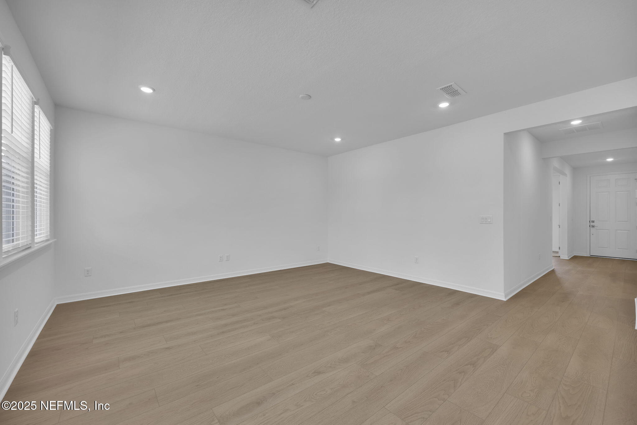 2489 BRADLEY PARK Drive