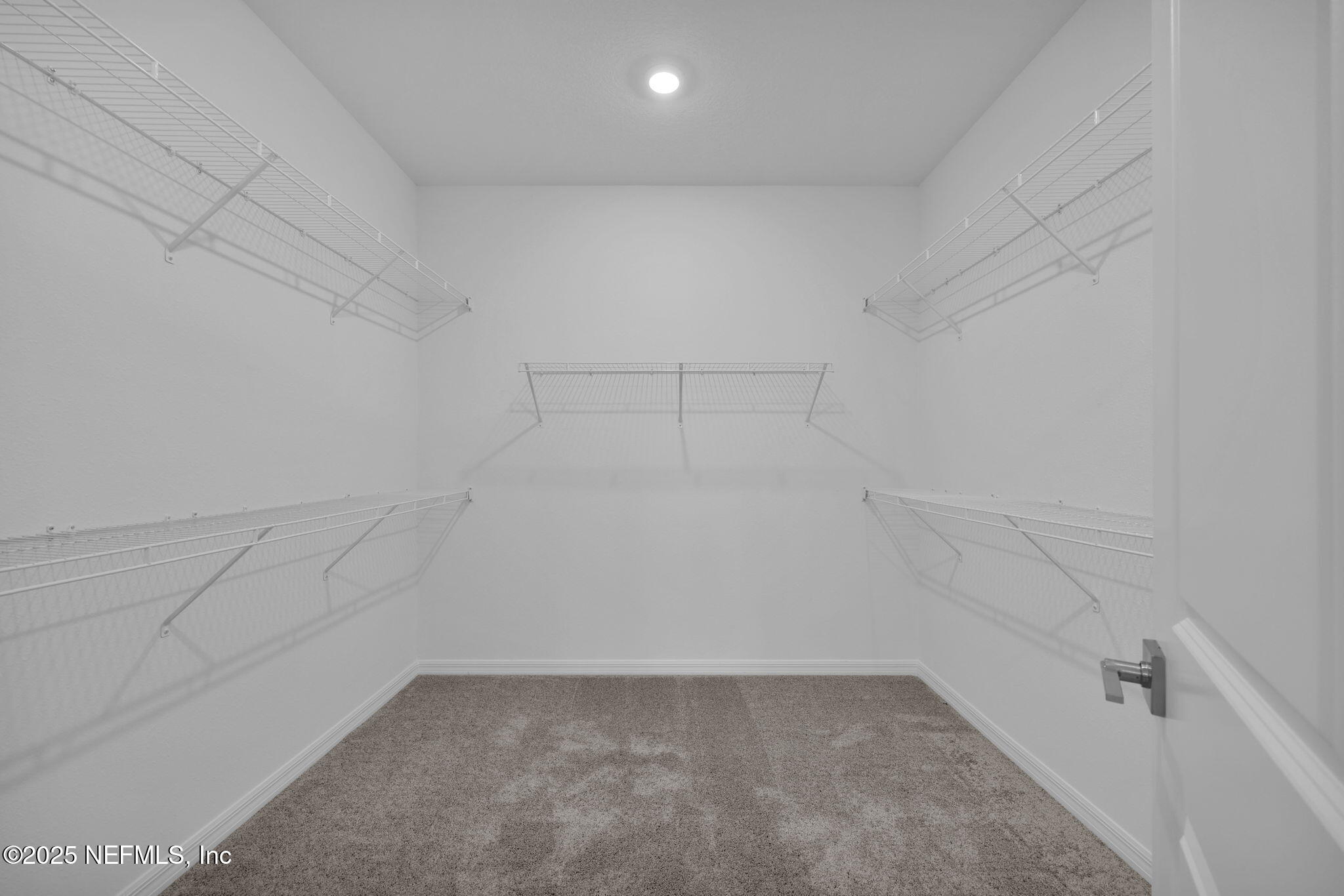 2489 BRADLEY PARK Drive