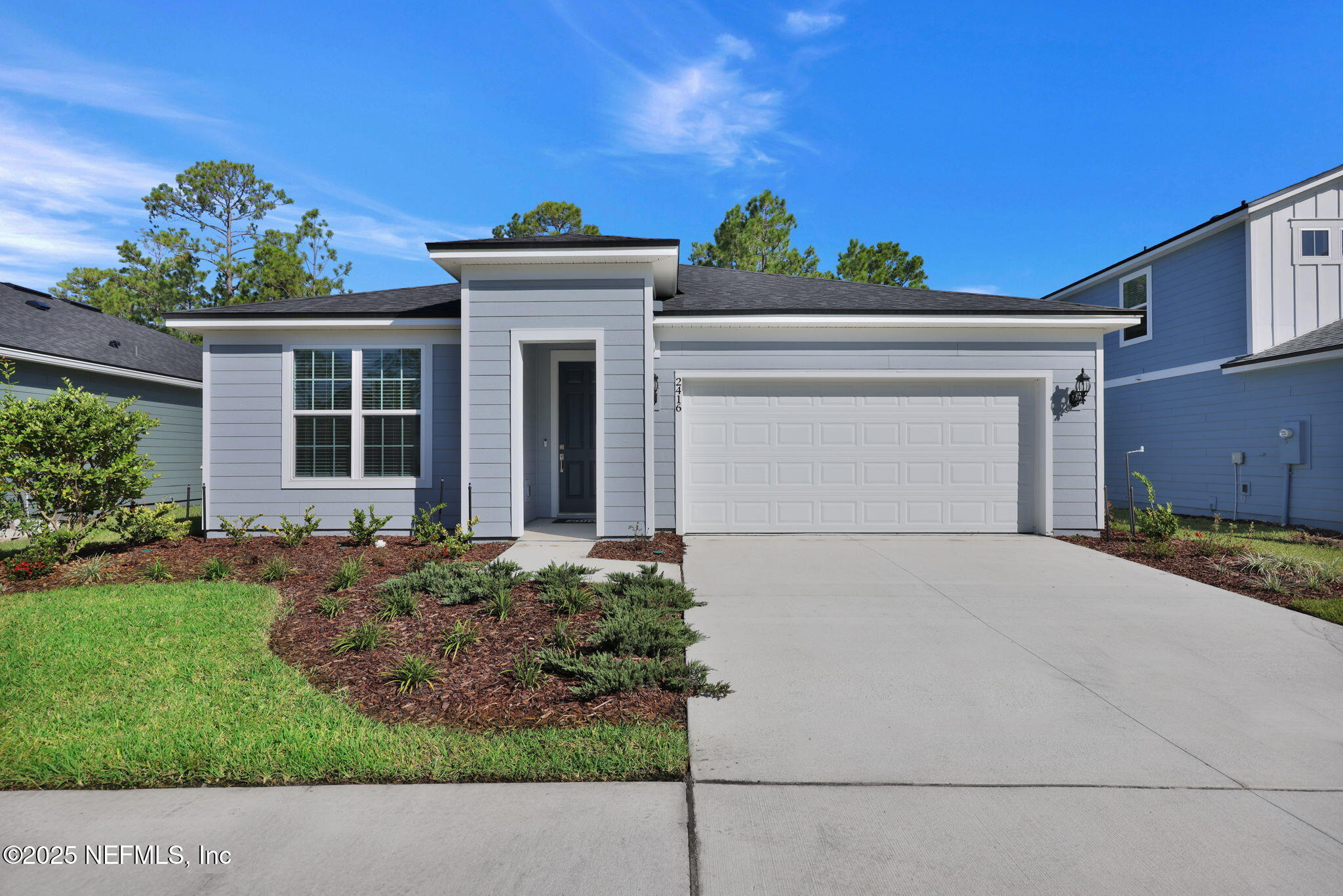 2416 GLADE Lane