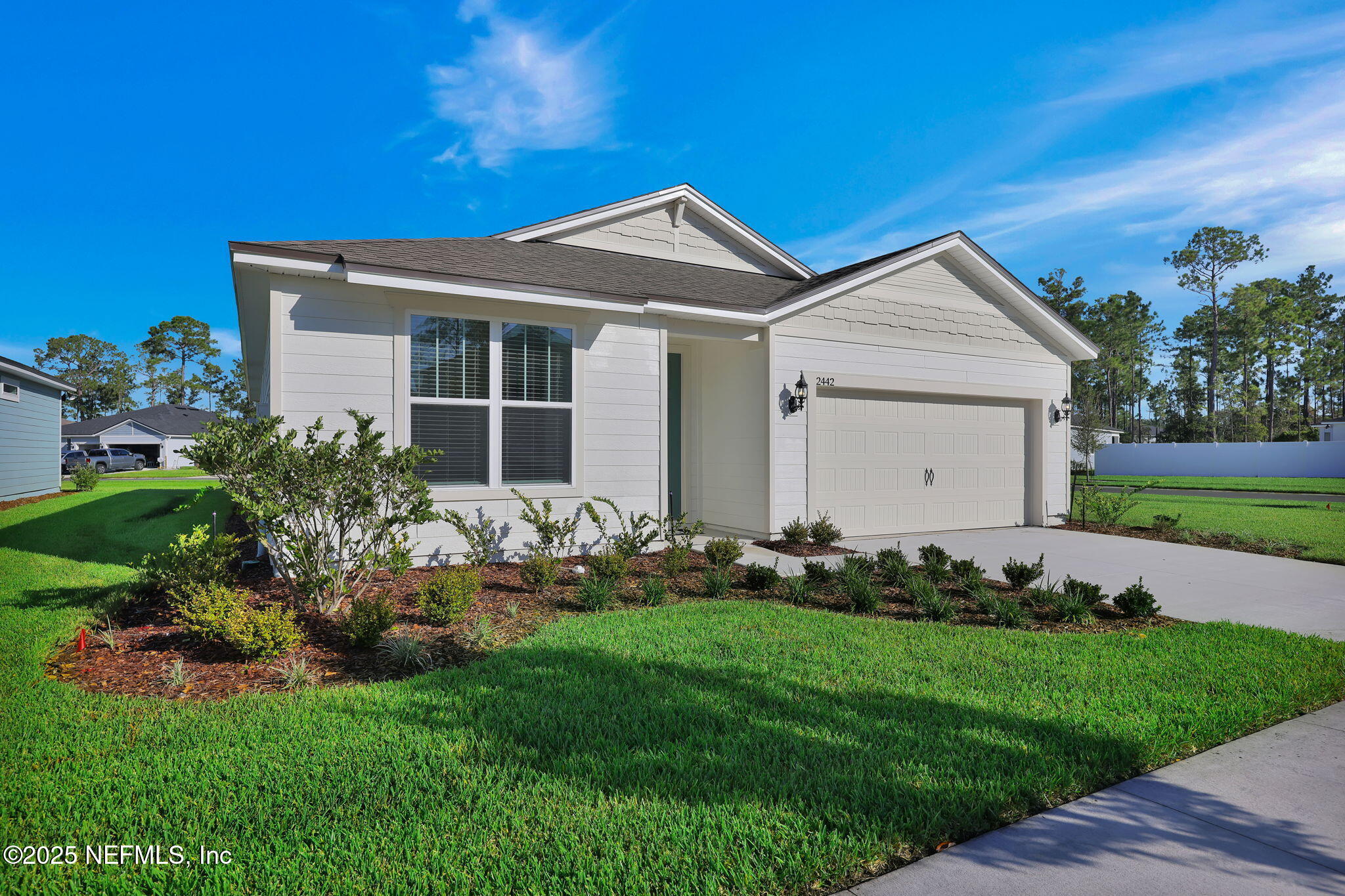 2442 GLADE Lane