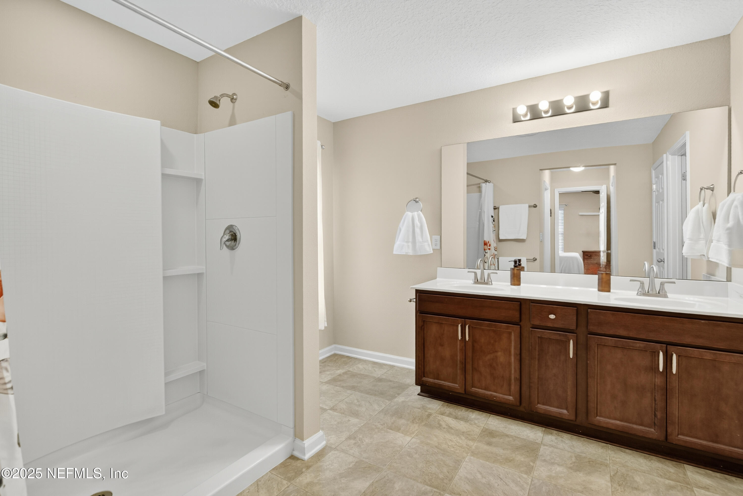 120 MOORCROFT Way, St. Augustine