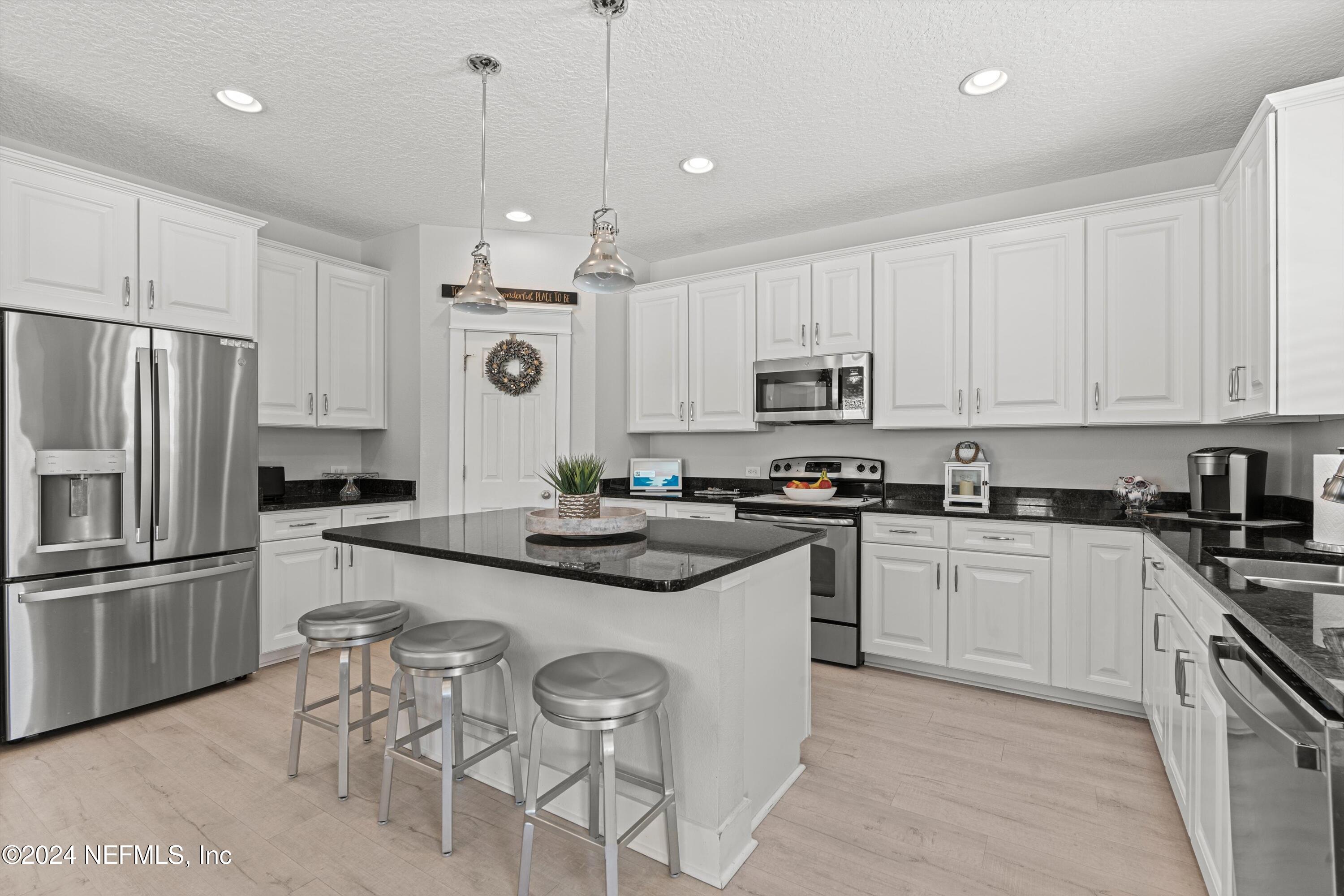 200 GLADSTONE Court, St. Johns
