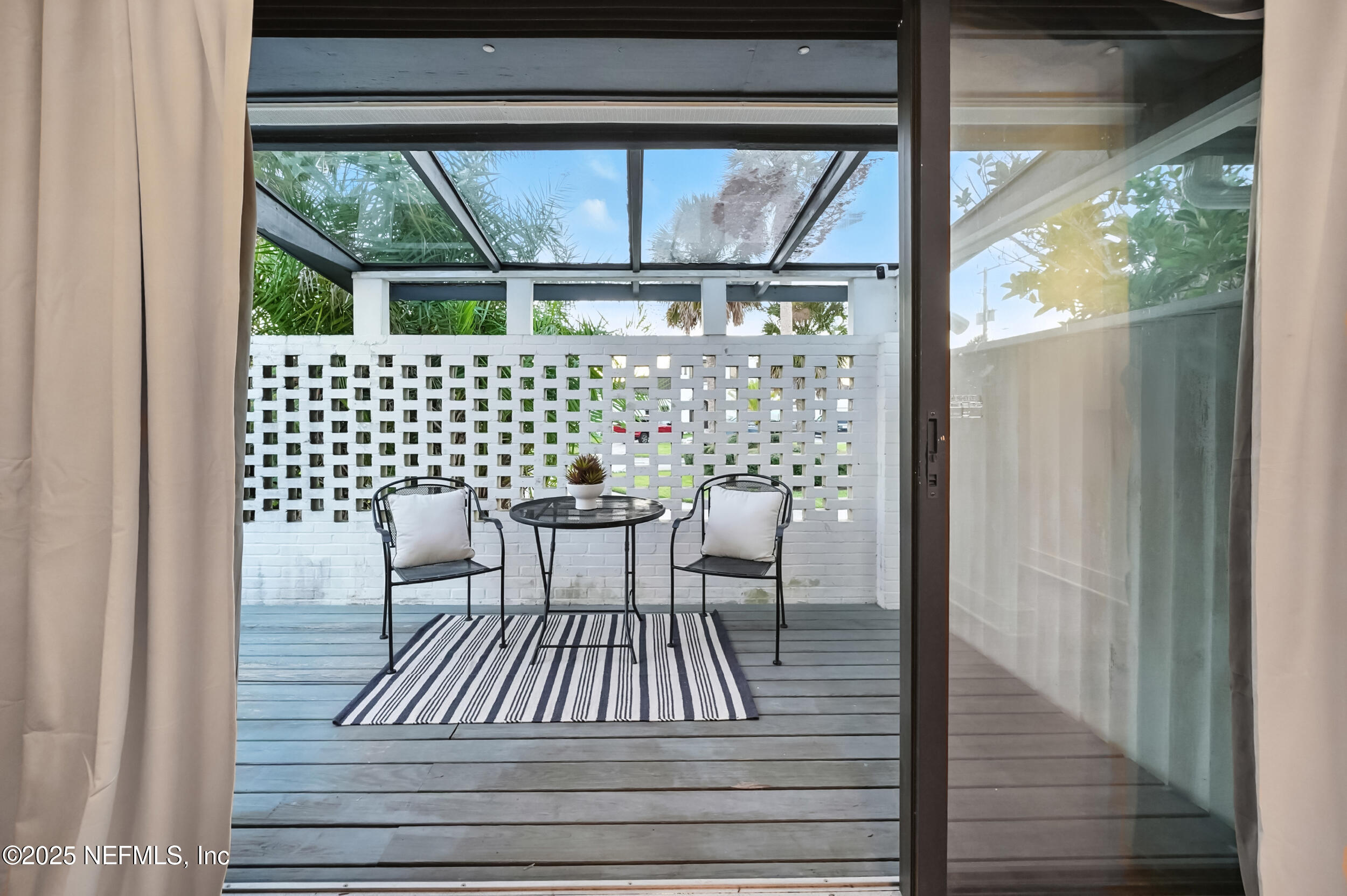 3355 SILVER PALM Drive