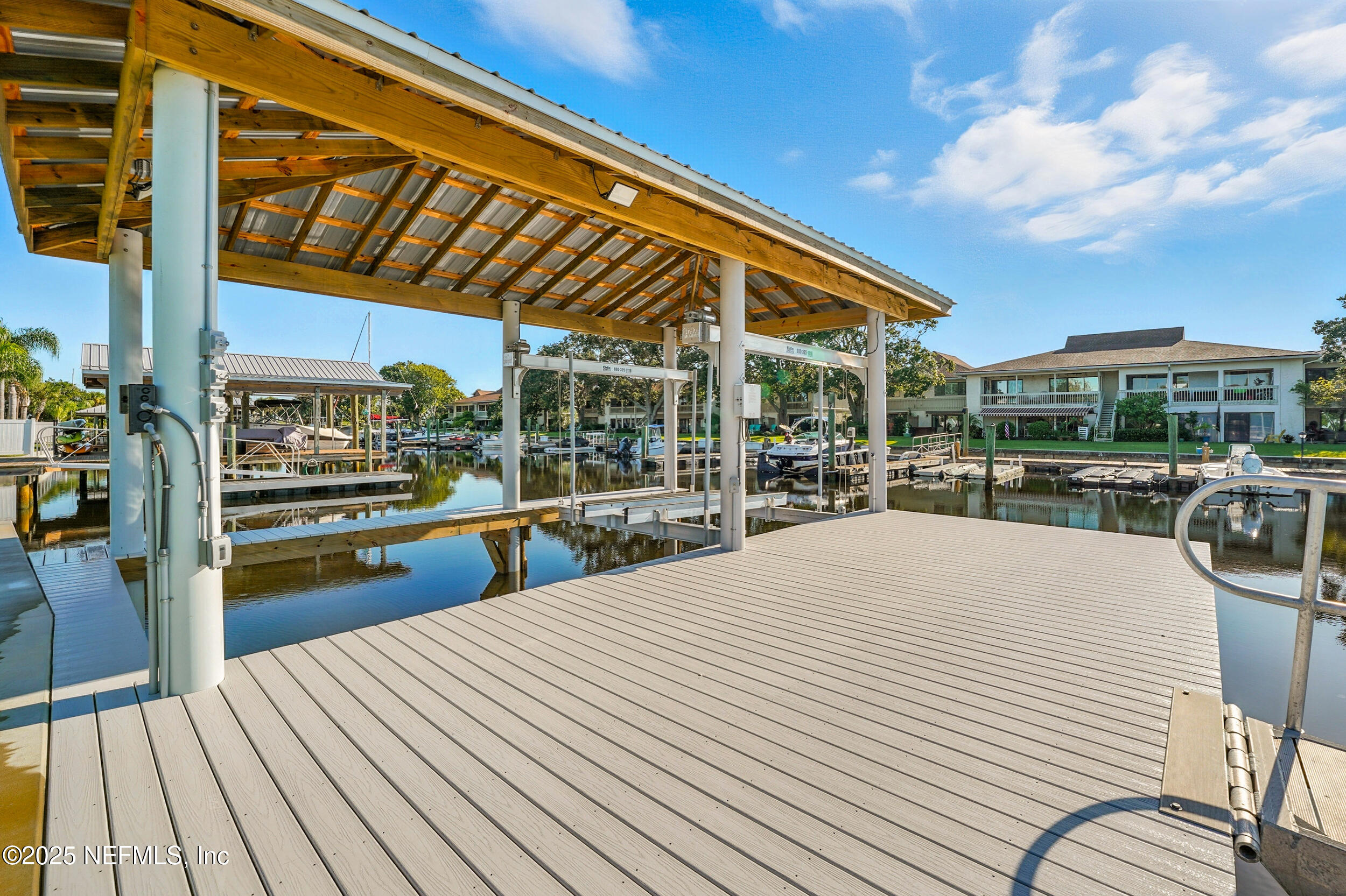 3355 SILVER PALM Drive