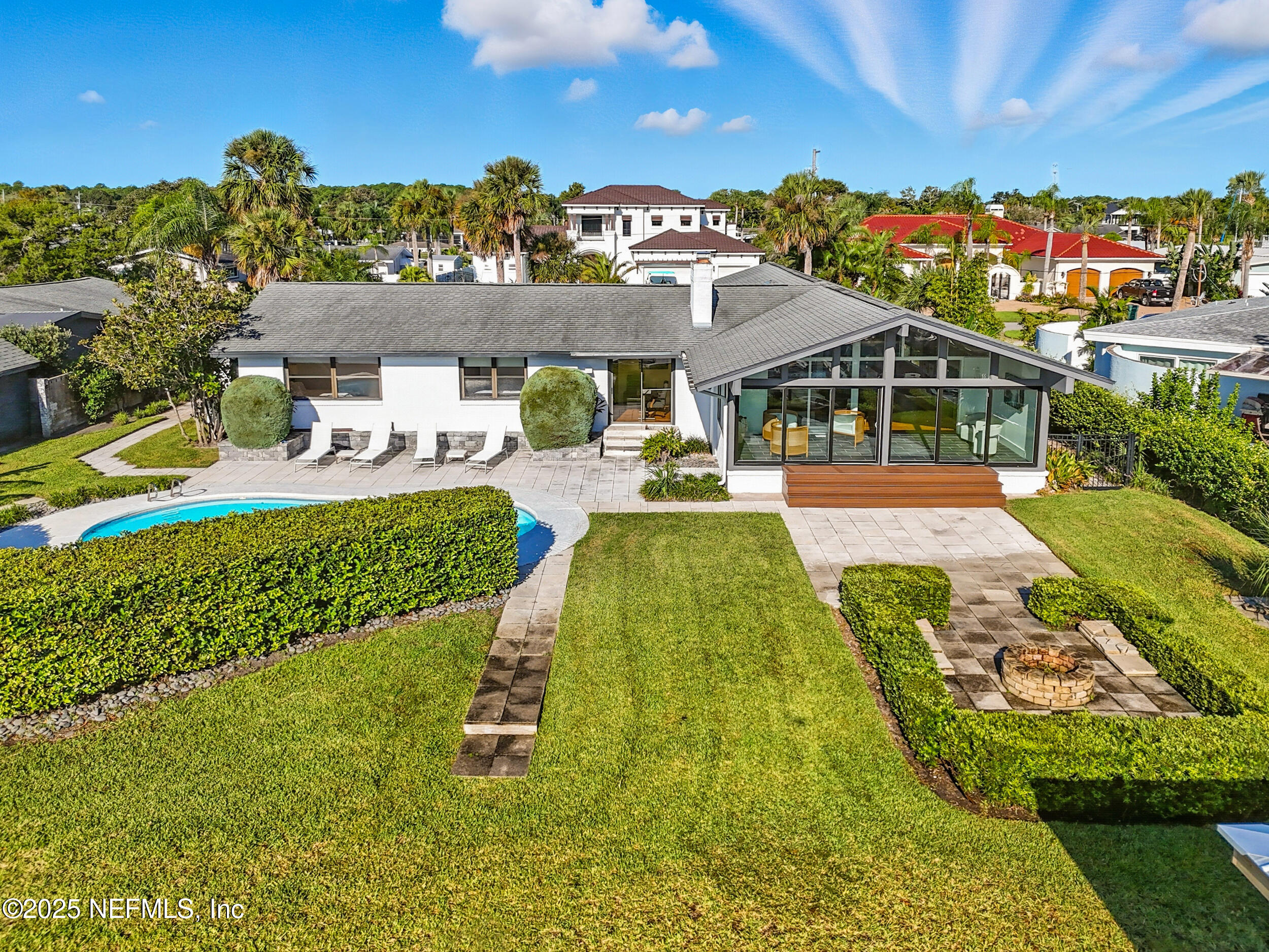 3355 SILVER PALM Drive