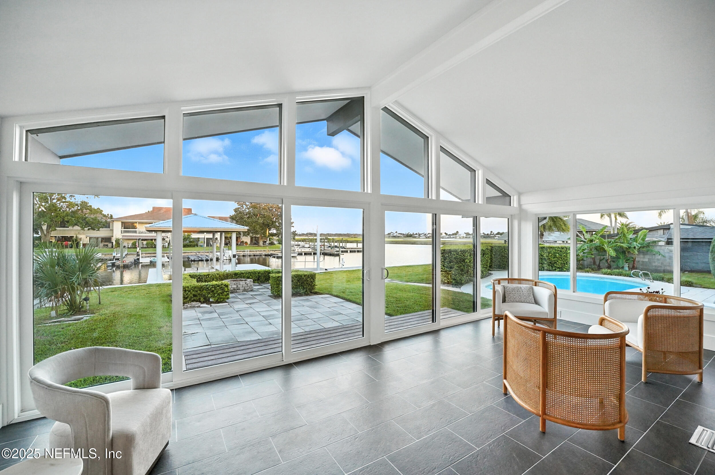 3355 SILVER PALM Drive