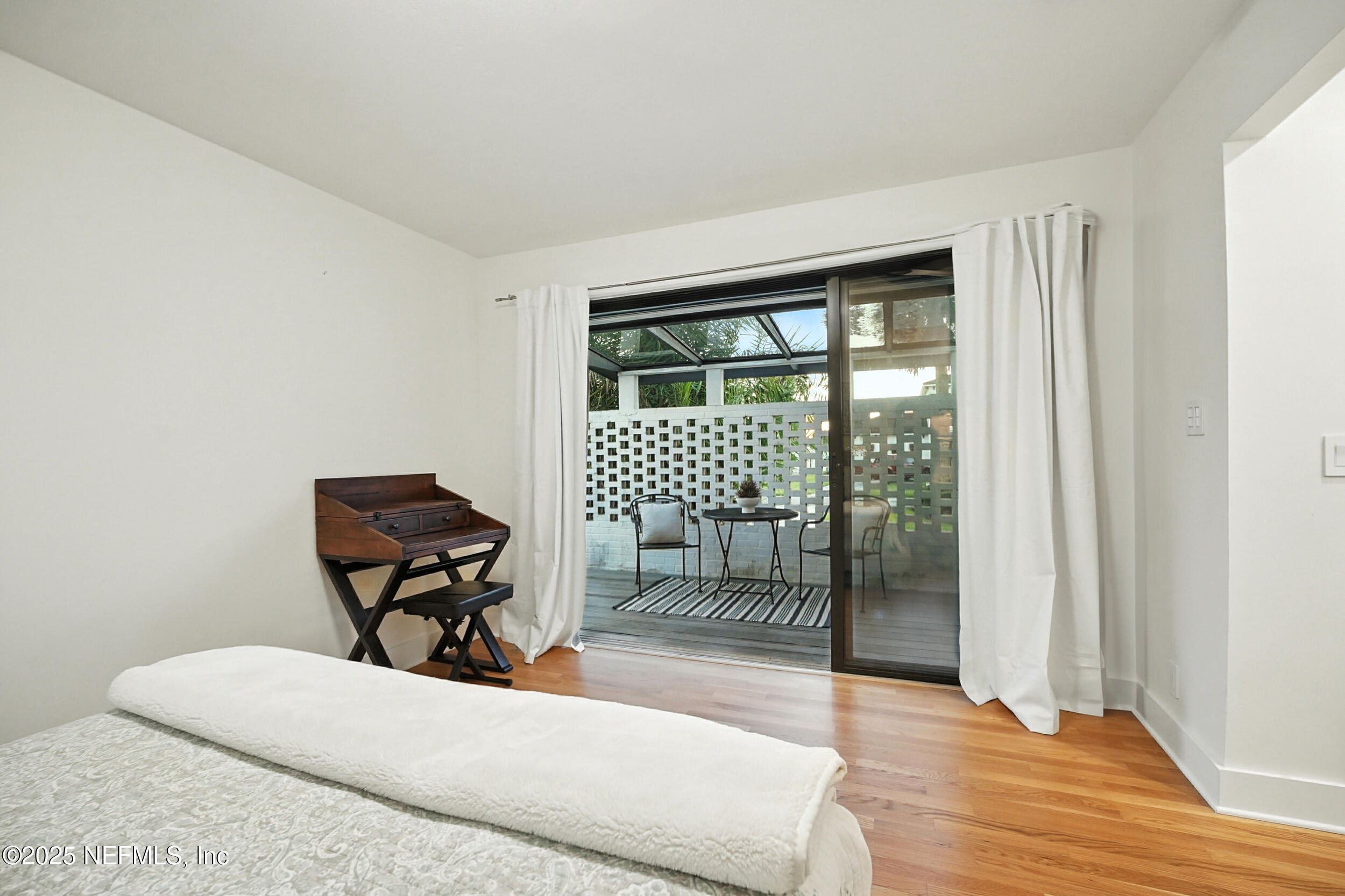 3355 SILVER PALM Drive