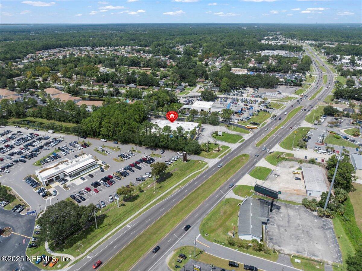 7666 BLANDING Boulevard