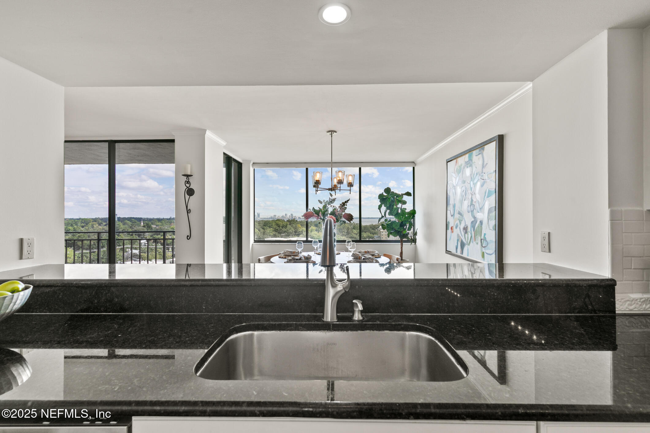 4401 LAKESIDE Drive, 1101