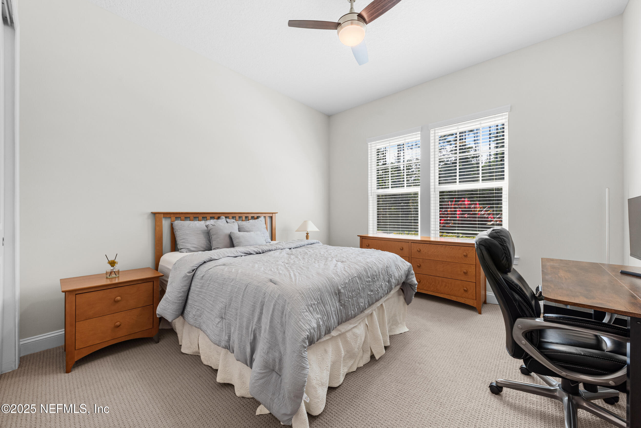 396 FRESHWATER Drive, St. Johns