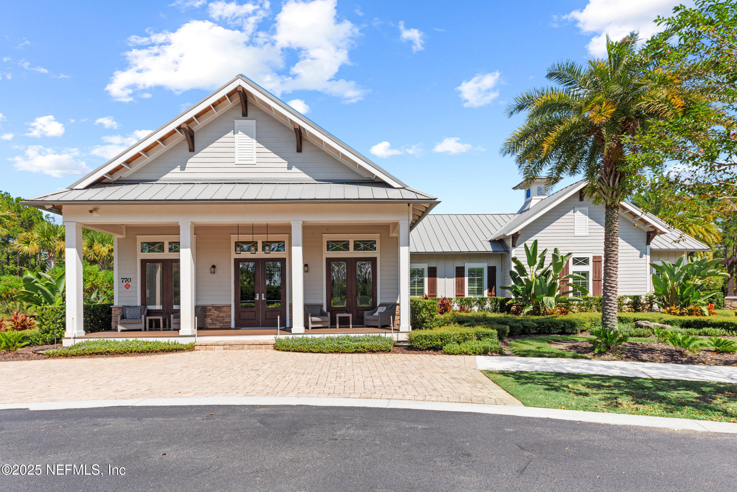 396 FRESHWATER Drive, St. Johns