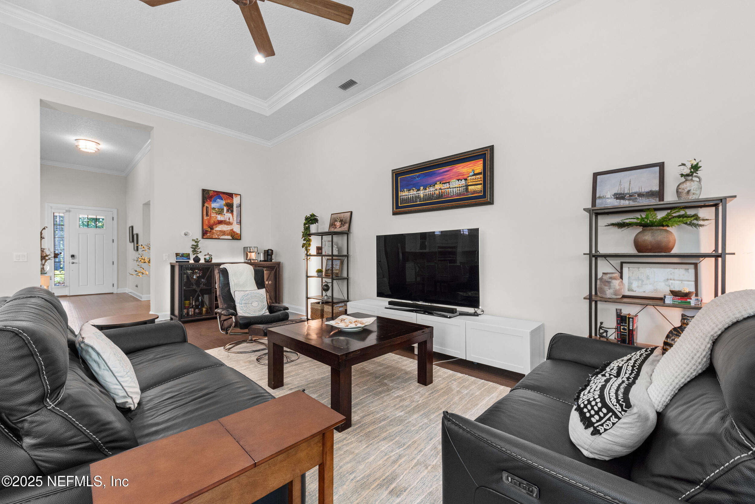 396 FRESHWATER Drive, St. Johns