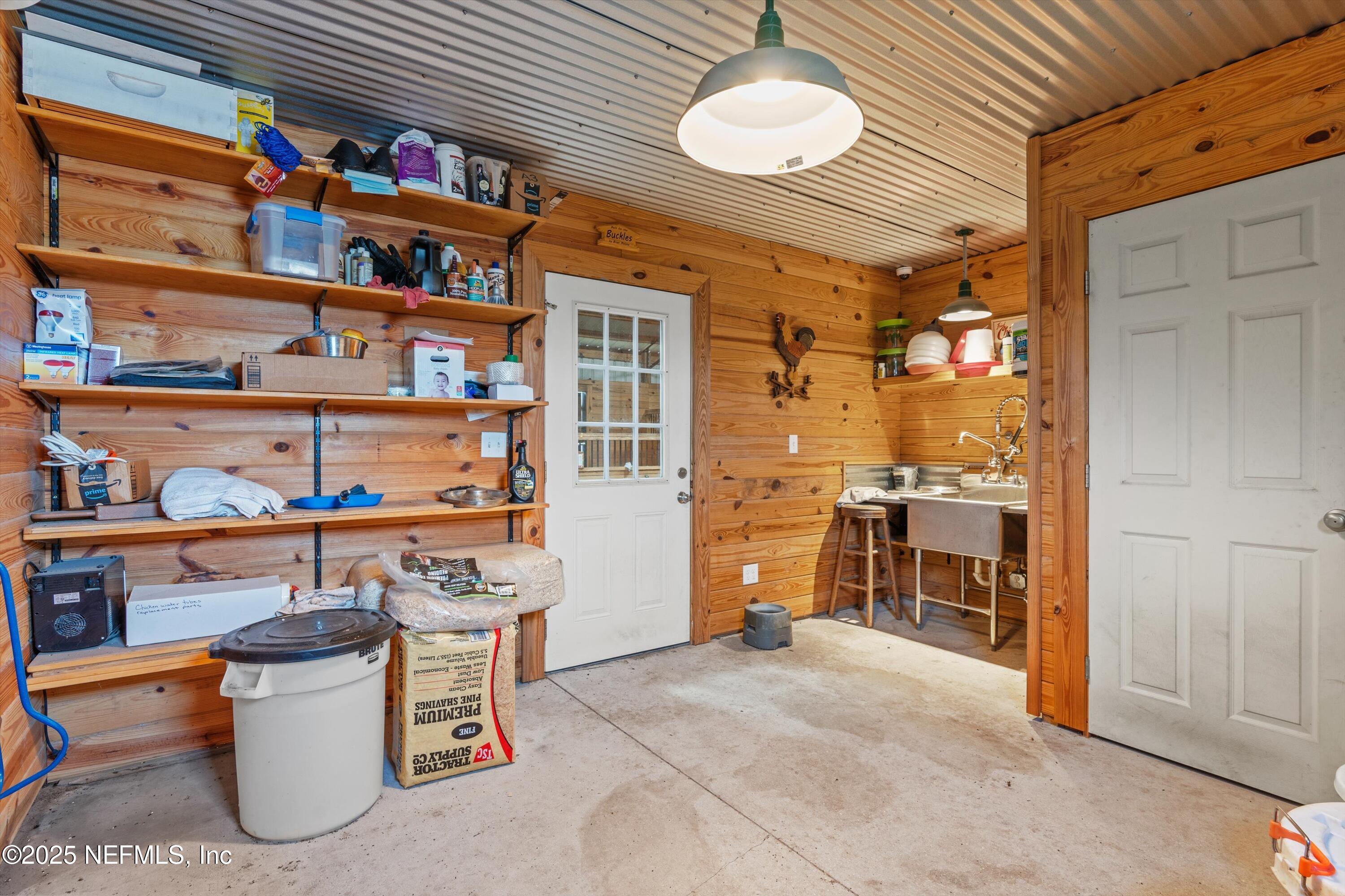 12715 SAWPIT Road