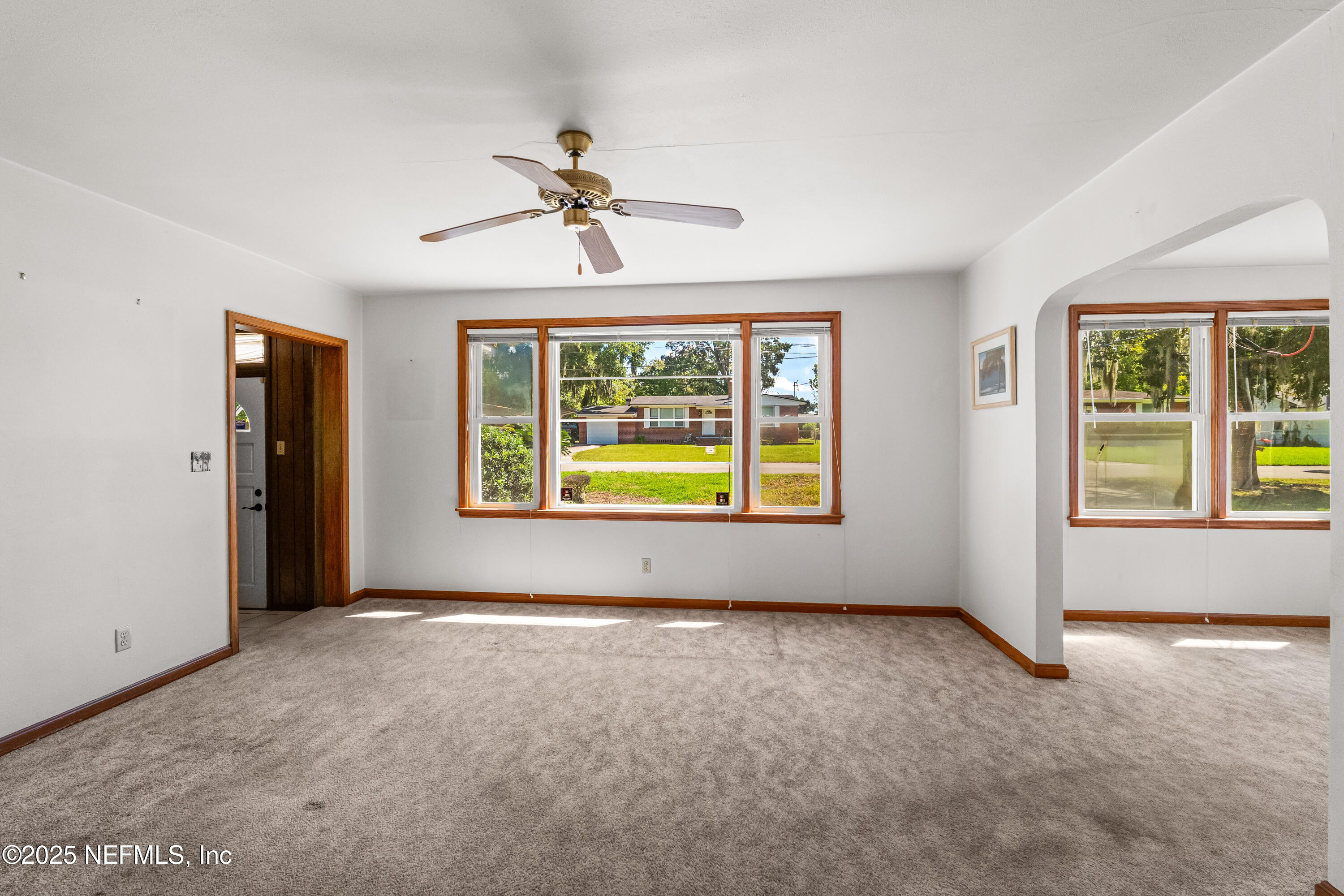 1400 MAGNOLIA Circle E