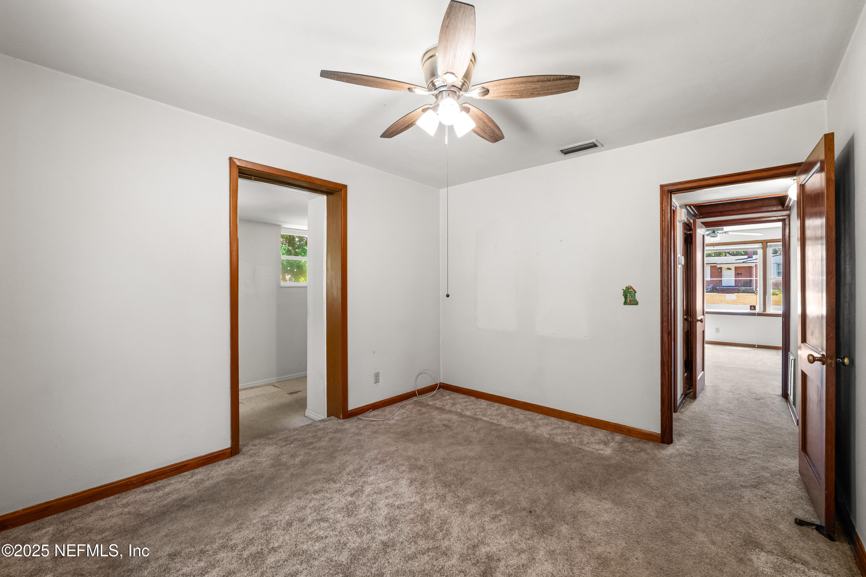 1400 MAGNOLIA Circle E