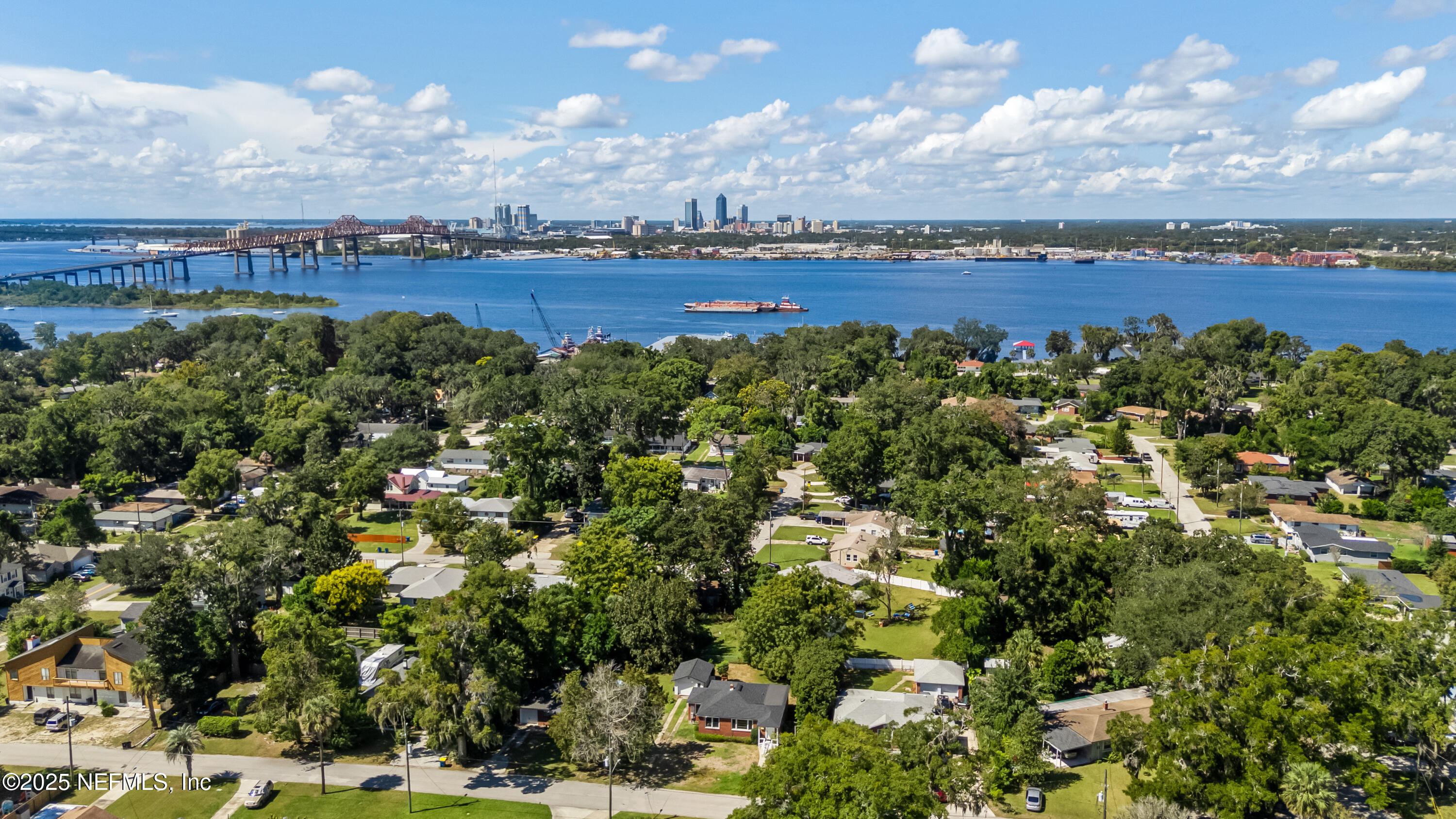 1400 MAGNOLIA Circle E