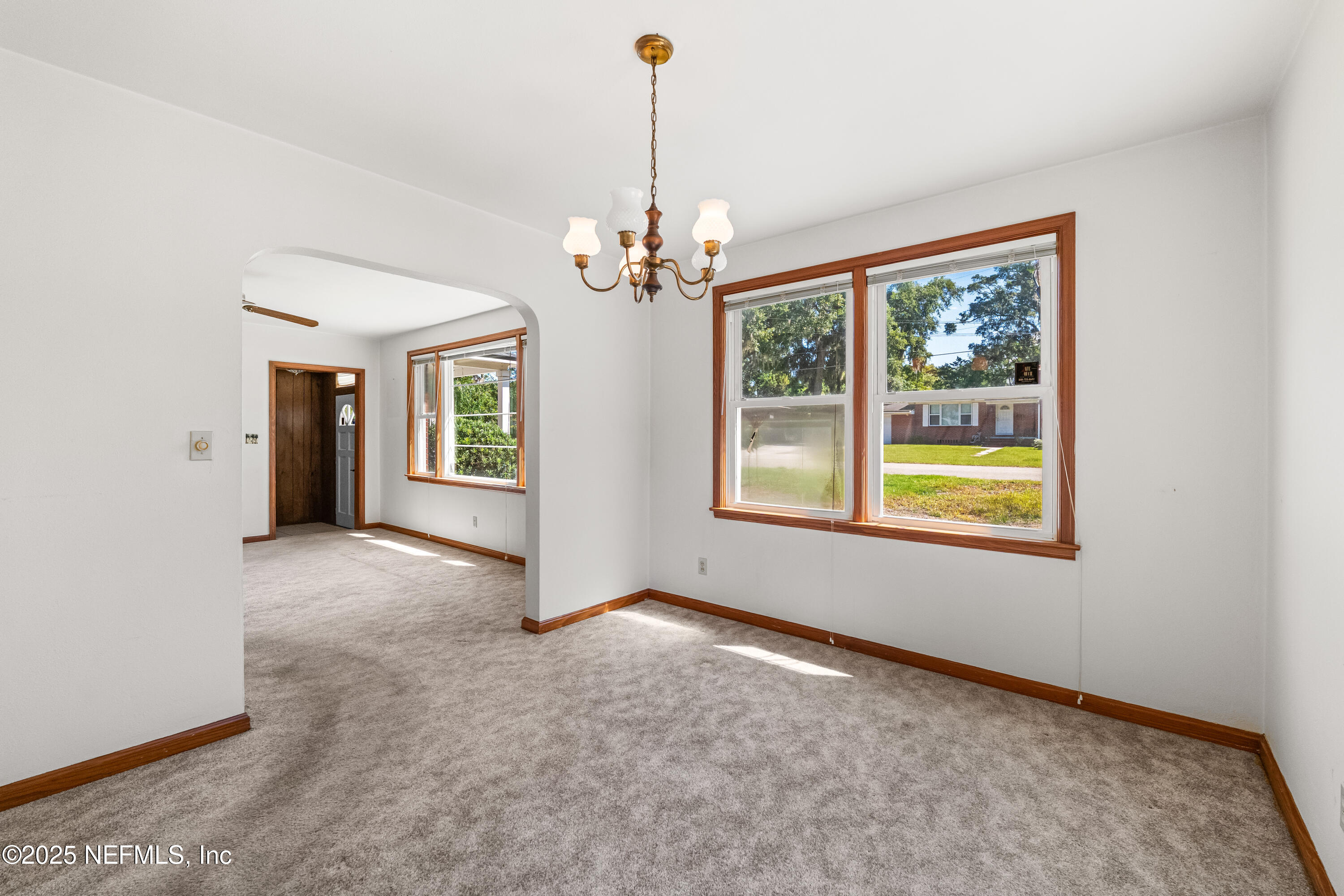 1400 MAGNOLIA Circle E