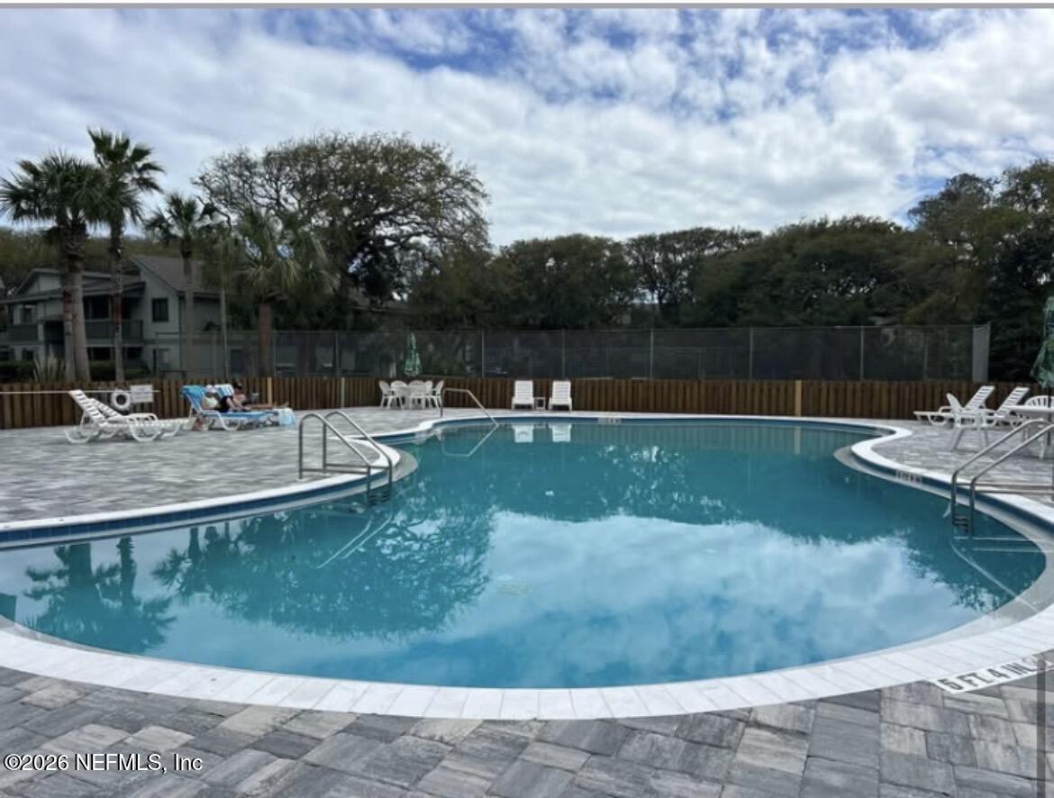 2700 MIZELL Avenue, 504A