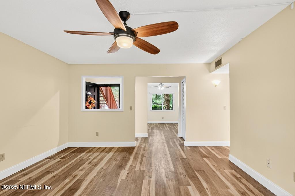 2700 MIZELL Avenue, 504A