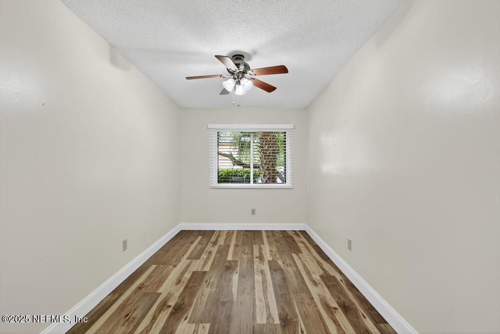 2700 MIZELL Avenue, 504A