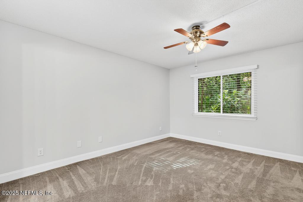 2700 MIZELL Avenue, 504A
