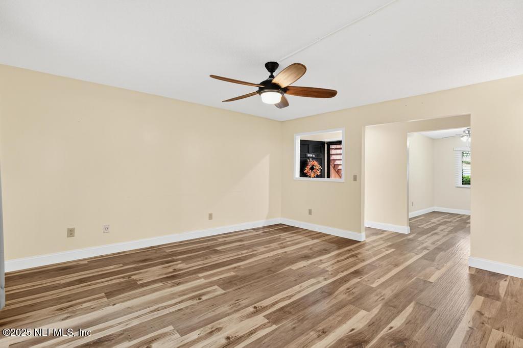 2700 MIZELL Avenue, 504A