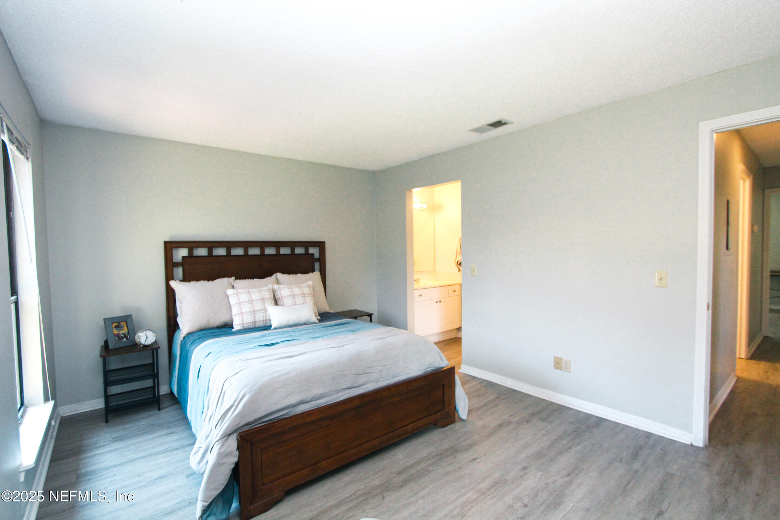 10200 BELLE RIVE Boulevard, 52