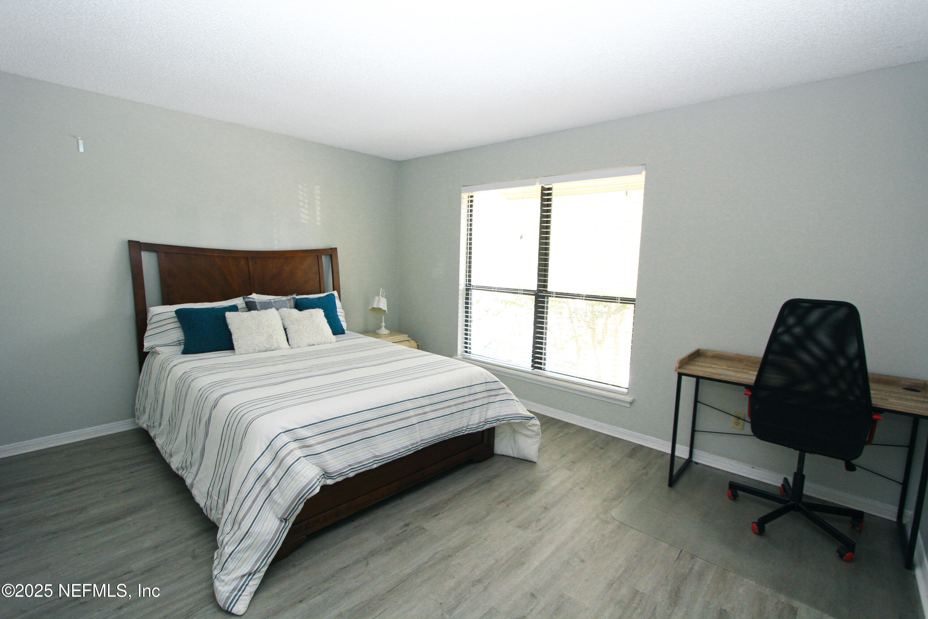 10200 BELLE RIVE Boulevard, 52