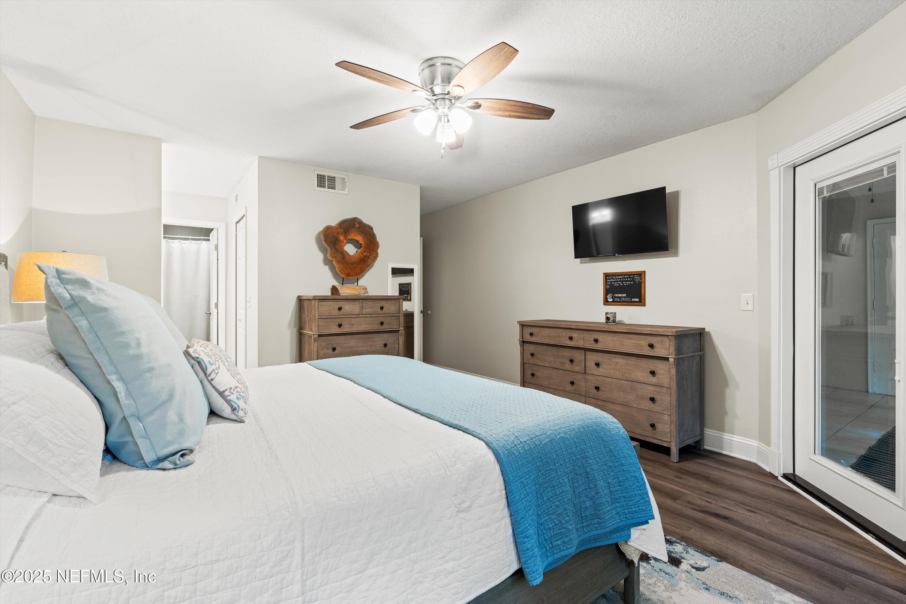 132 LA PASADA Circle W