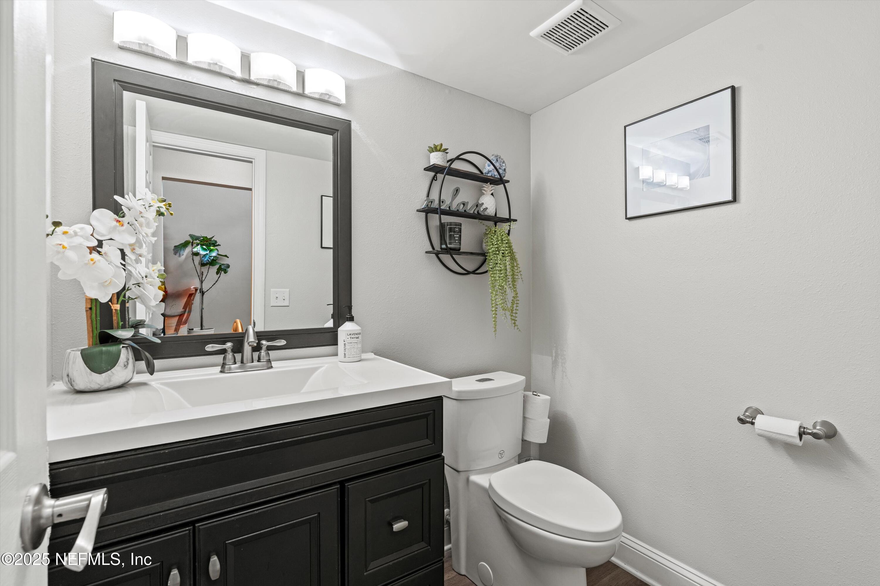 132 LA PASADA Circle W