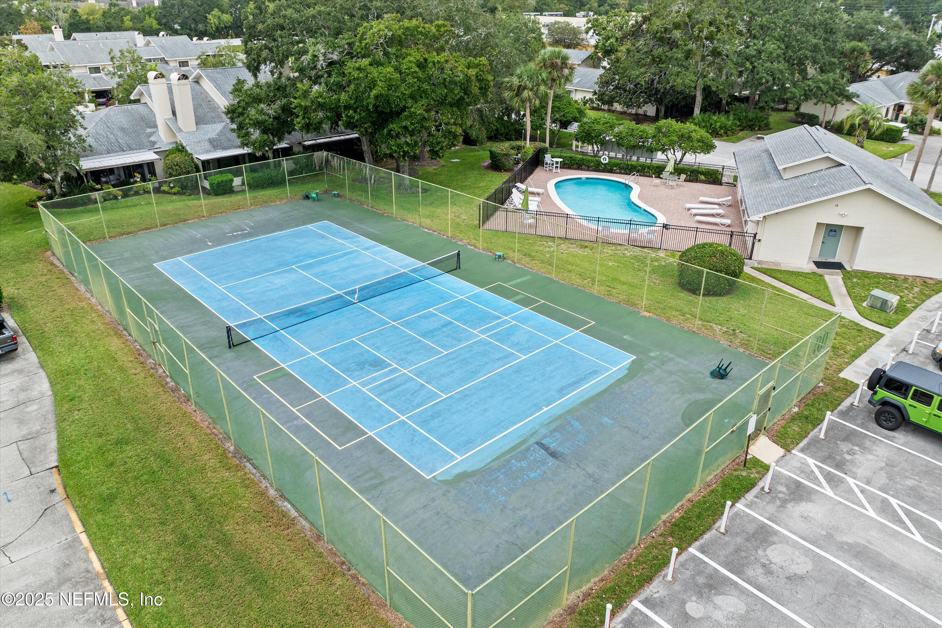 132 LA PASADA Circle W