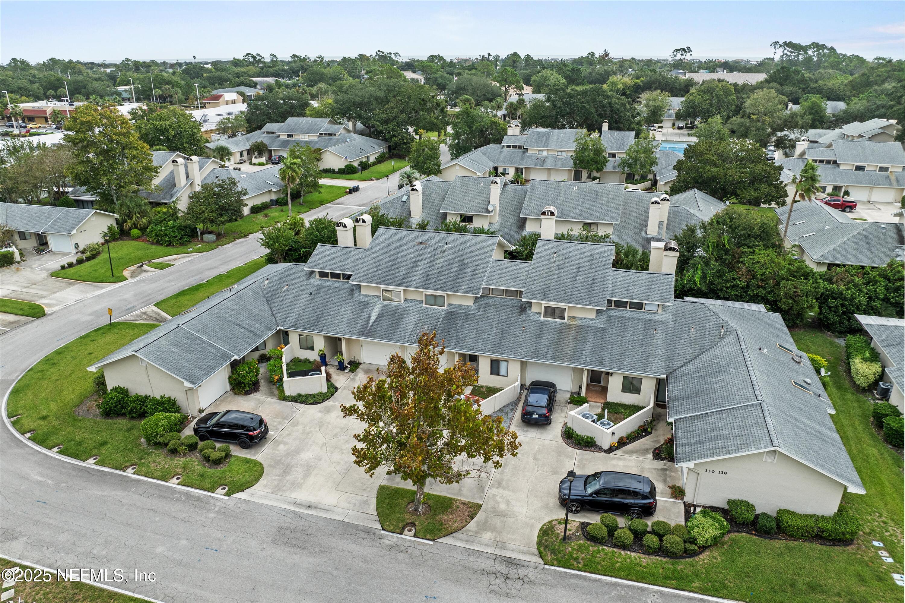 132 LA PASADA Circle W