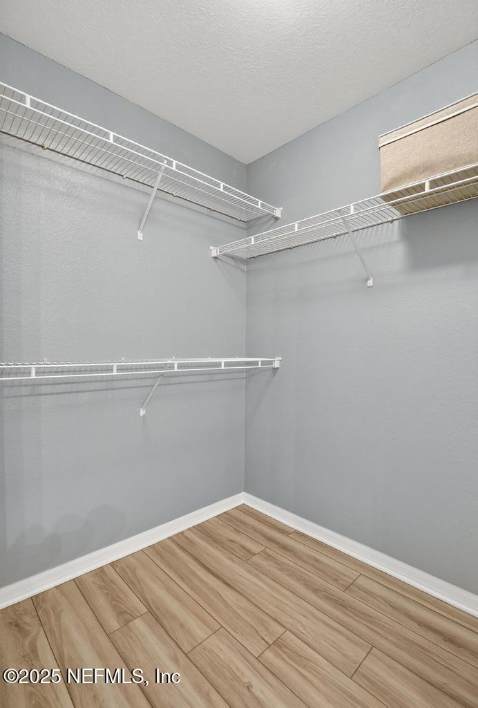 13700 RICHMOND PARK Drive N, 207