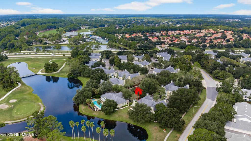 13700 RICHMOND PARK Drive N, 207