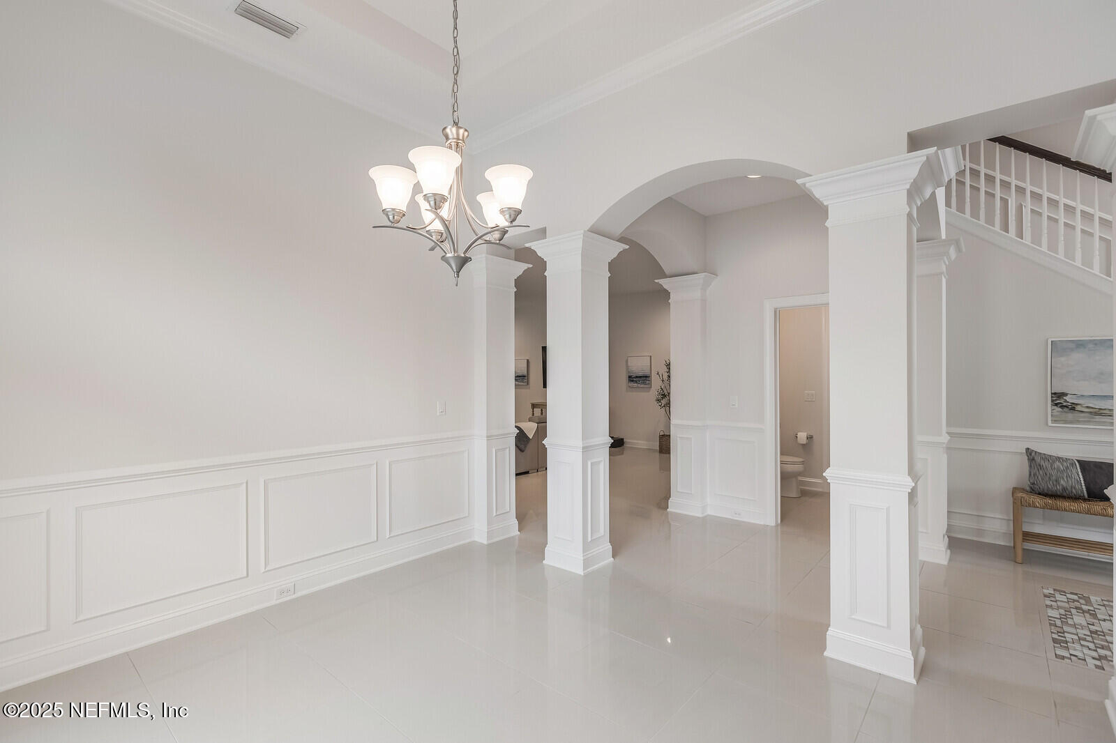 425 PORTSMOUTH BAY Avenue