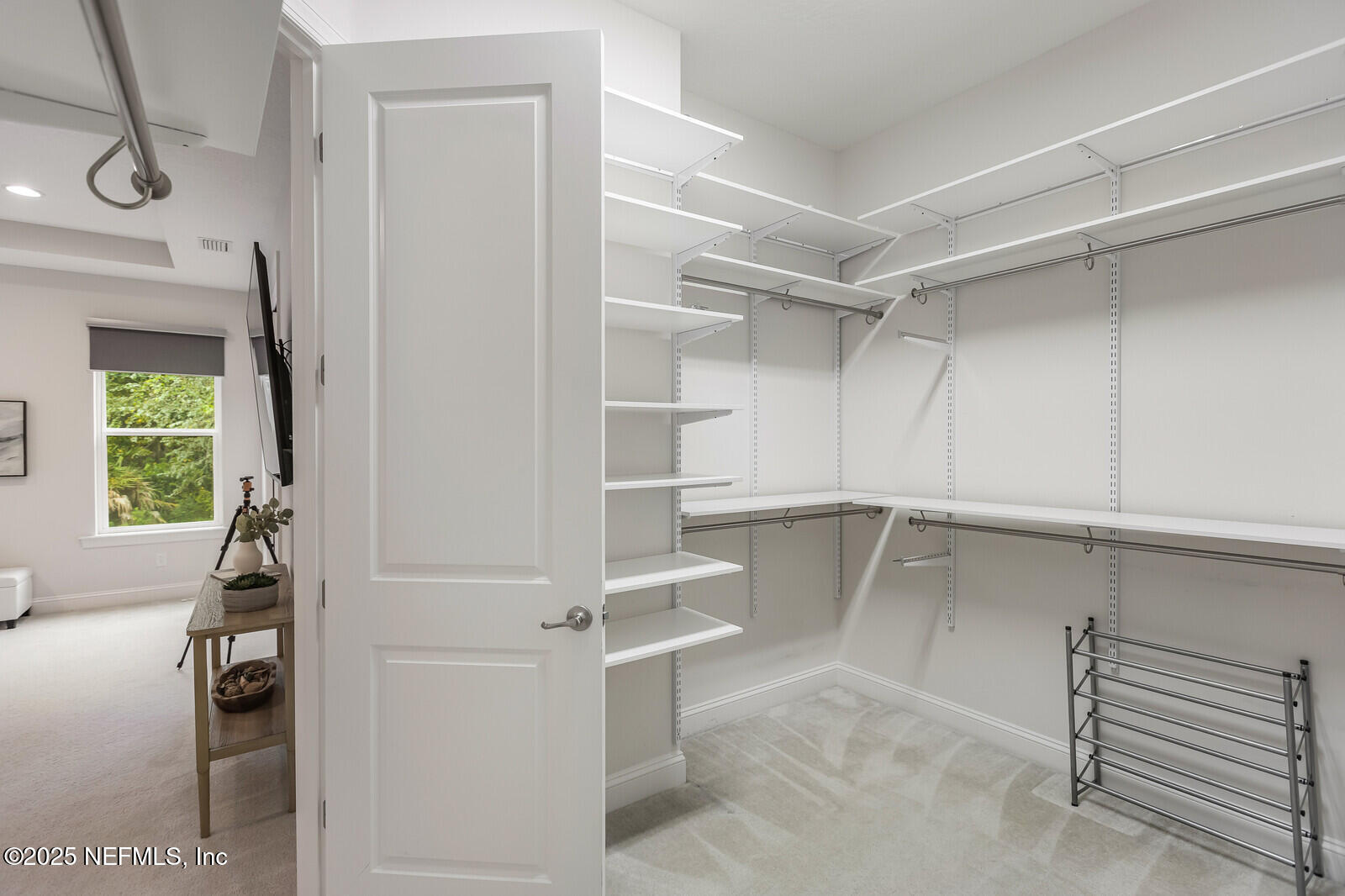 425 PORTSMOUTH BAY Avenue