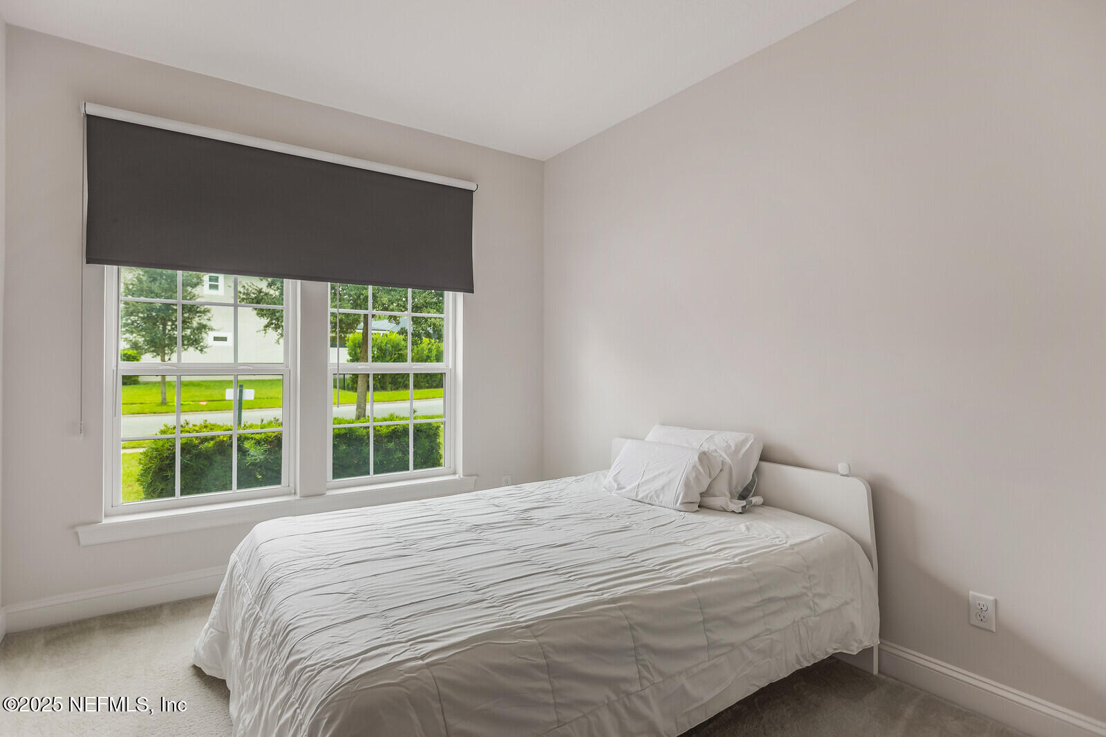 425 PORTSMOUTH BAY Avenue