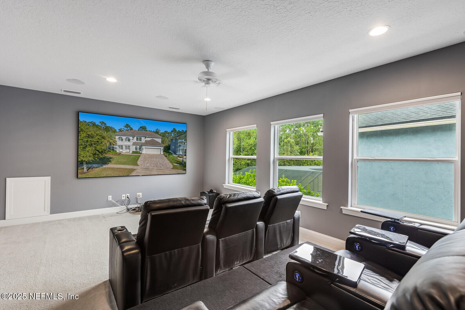 425 PORTSMOUTH BAY Avenue