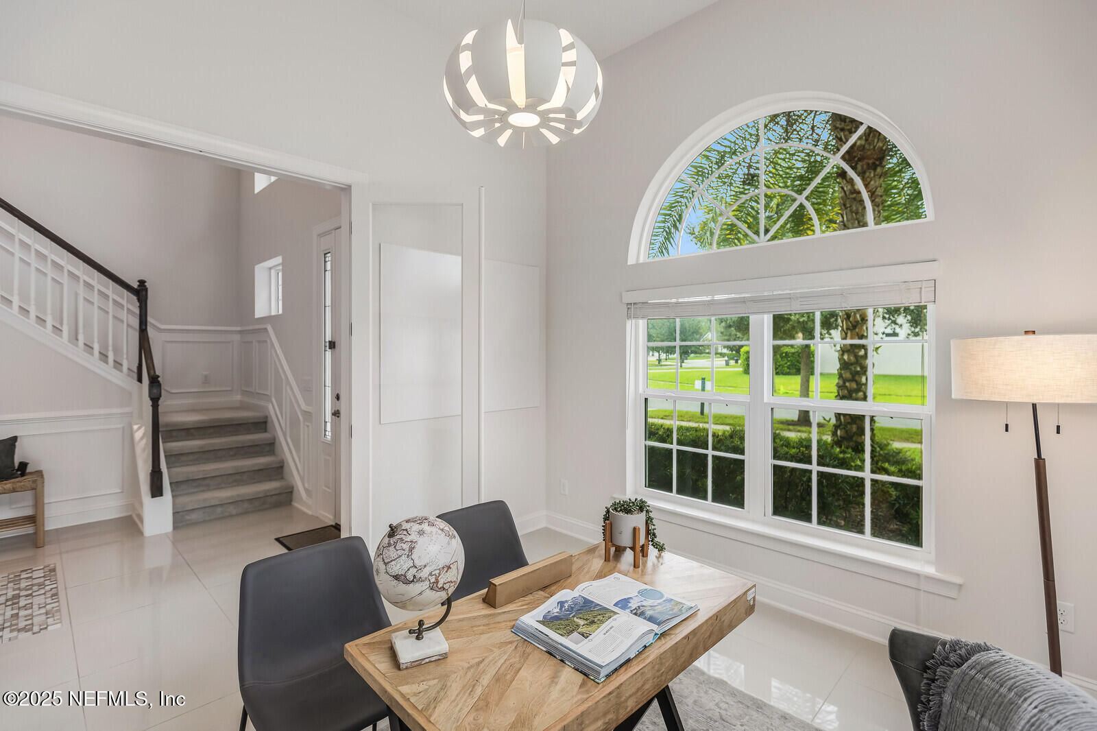 425 PORTSMOUTH BAY Avenue