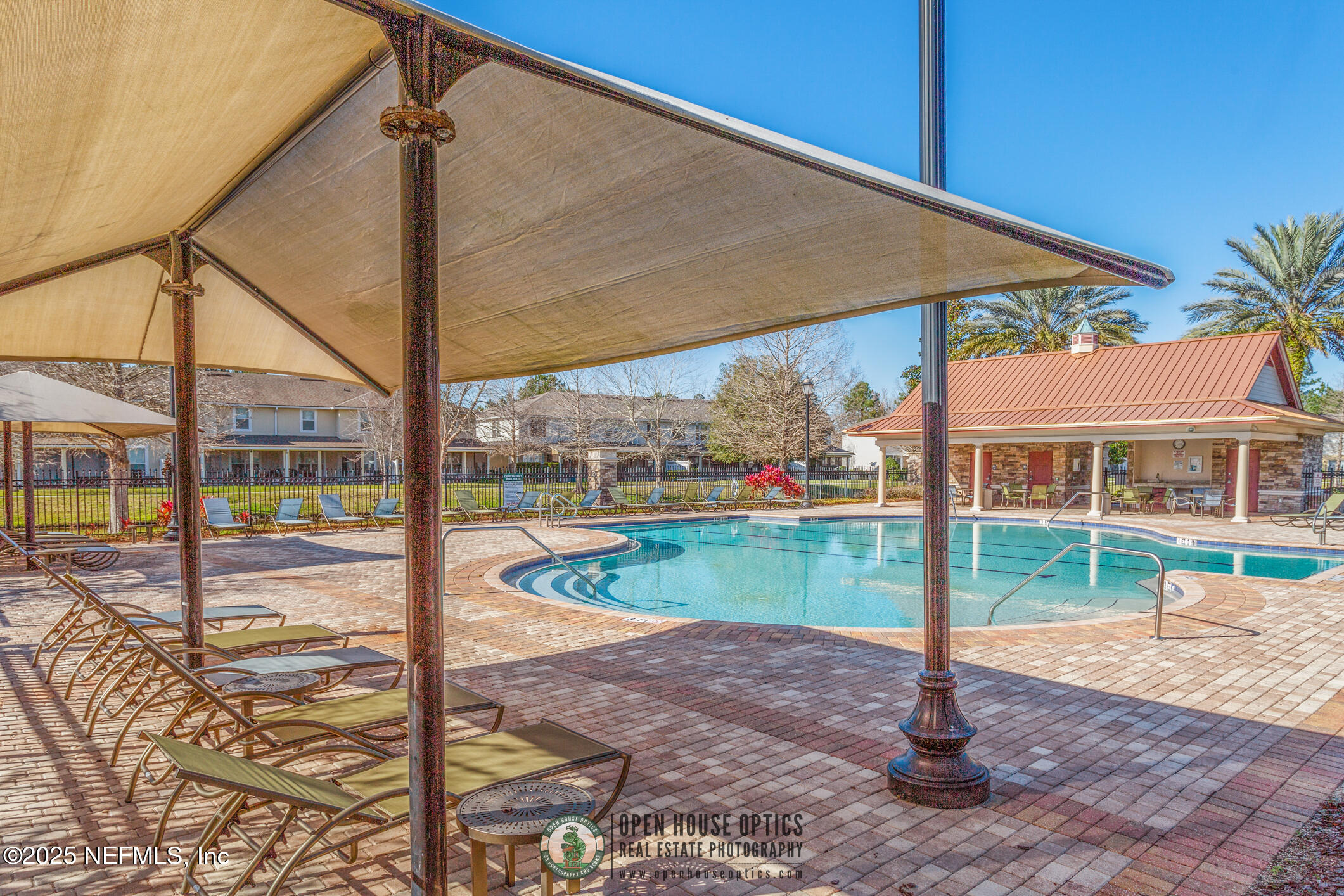 488 WALNUT Drive, St. Johns