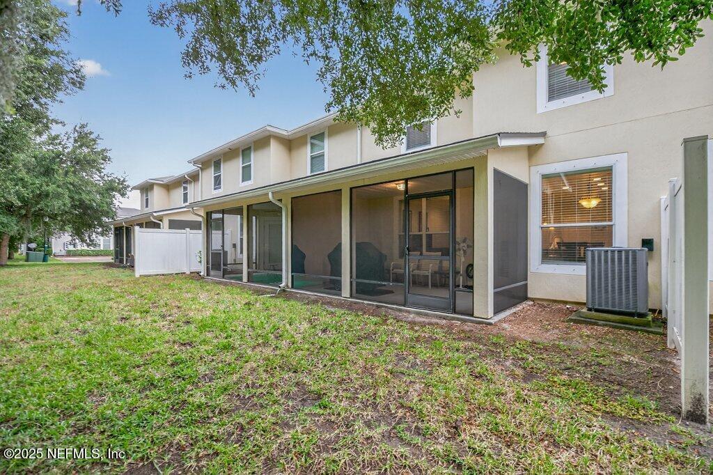 488 WALNUT Drive, St. Johns