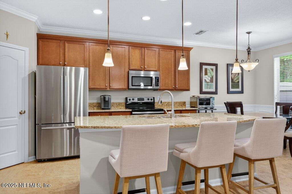 488 WALNUT Drive, St. Johns