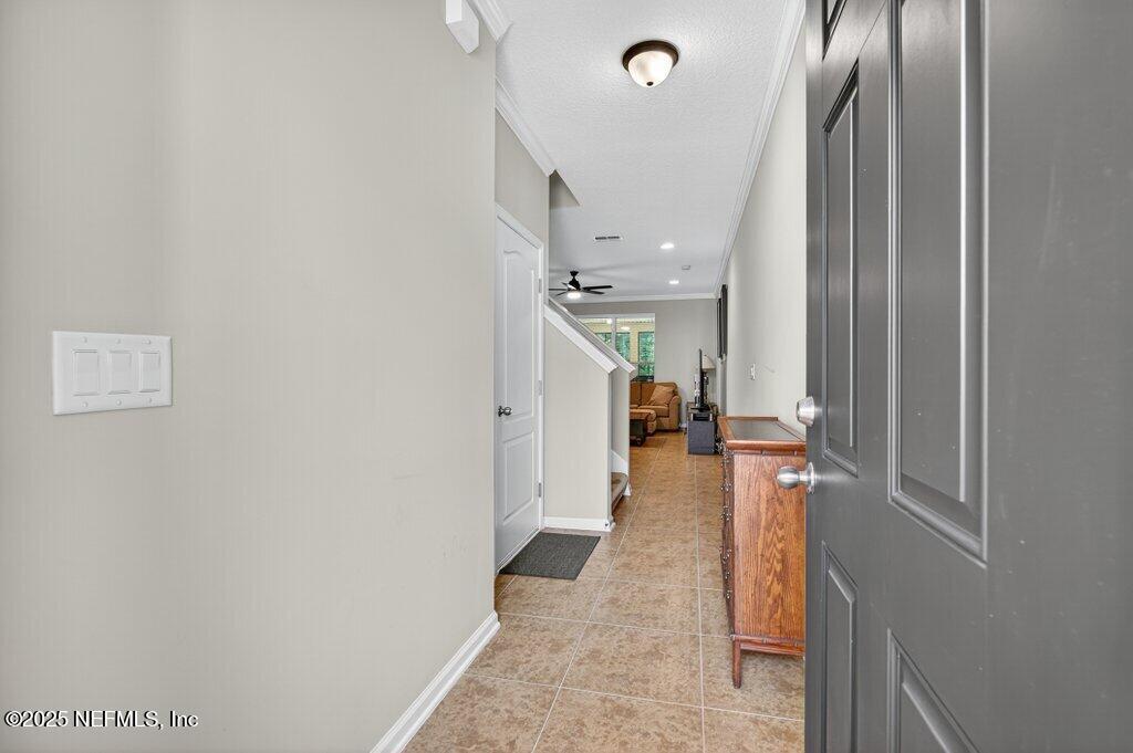 488 WALNUT Drive, St. Johns