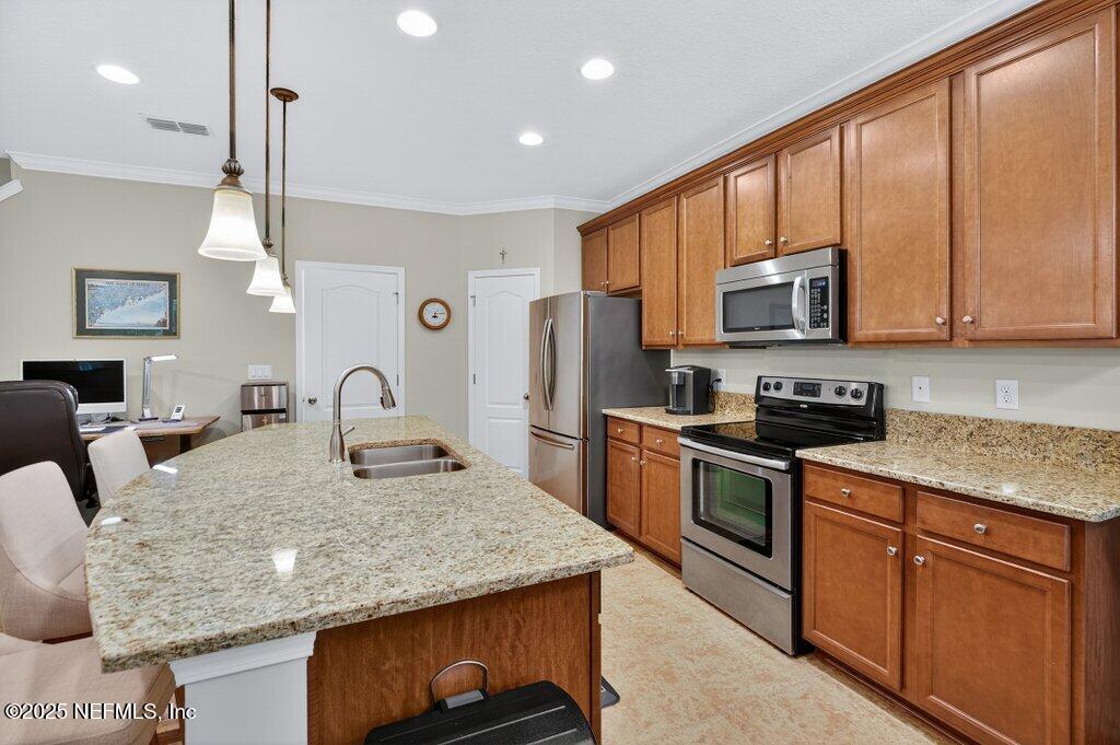 488 WALNUT Drive, St. Johns