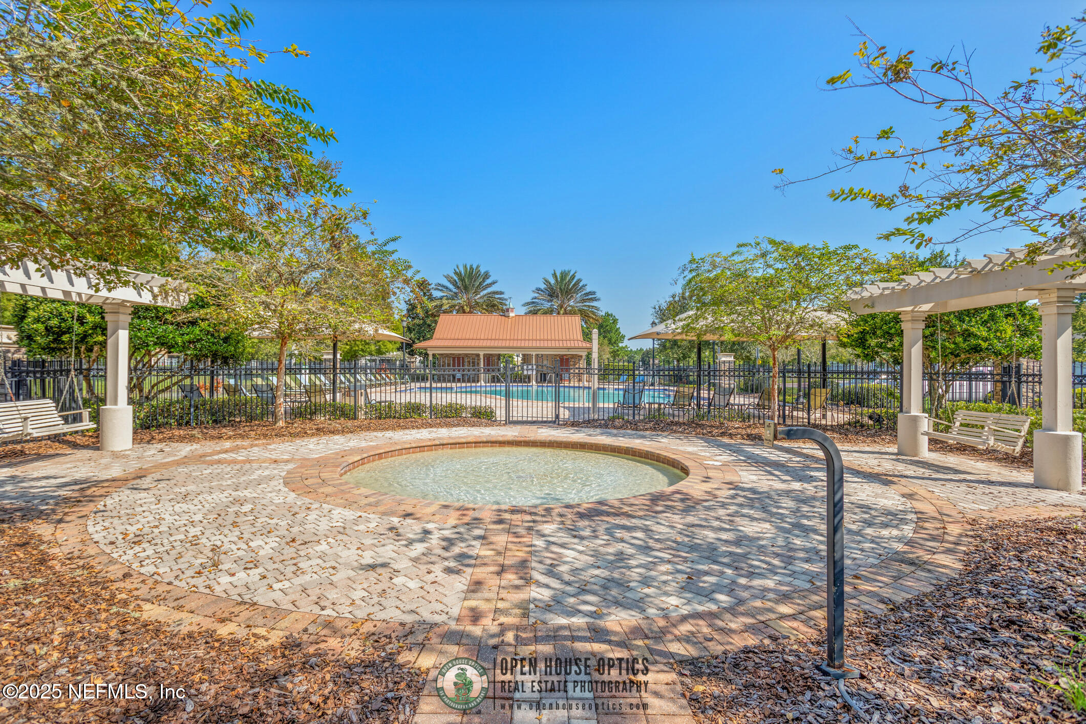 488 WALNUT Drive, St. Johns