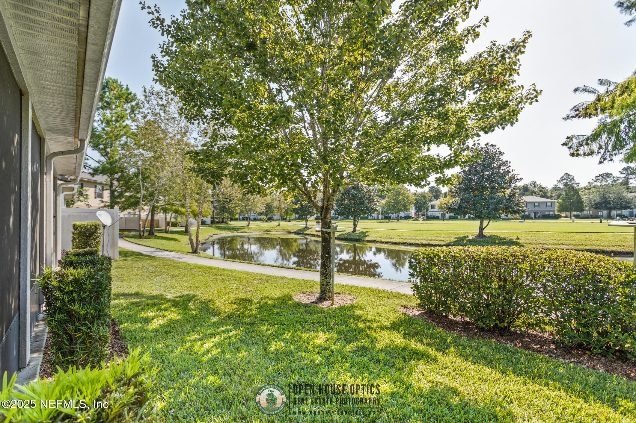 488 WALNUT Drive, St. Johns