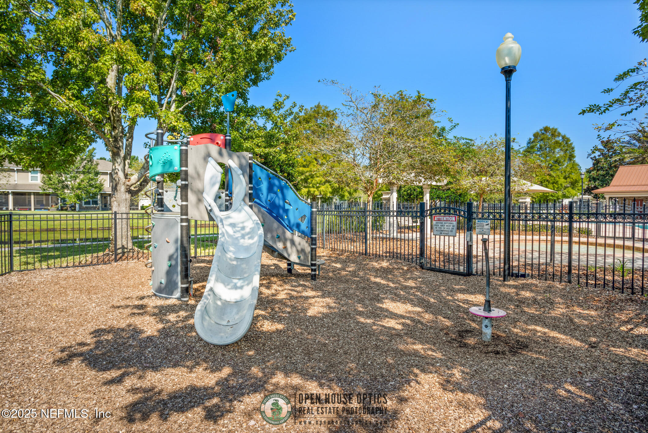 488 WALNUT Drive, St. Johns