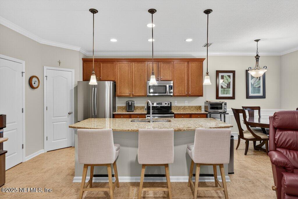 488 WALNUT Drive, St. Johns