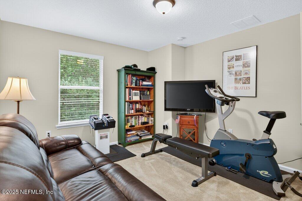 488 WALNUT Drive, St. Johns