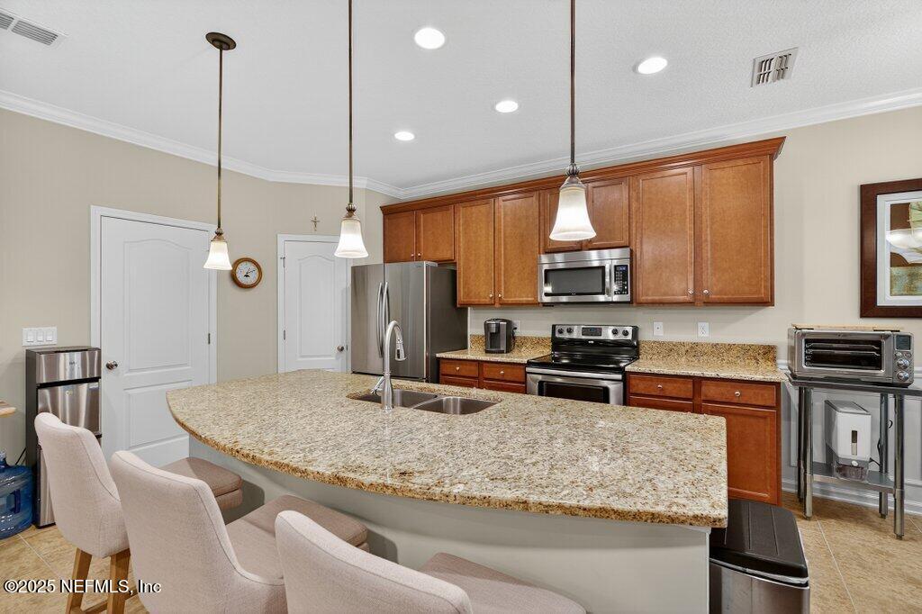 488 WALNUT Drive, St. Johns